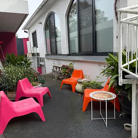 Modernes 1 Zimmerapartment Nahe Frankfurt Am Main